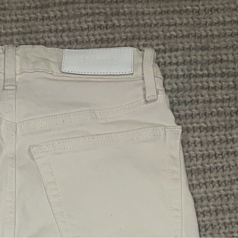 Re/Done White Denim Interior Label Detail - Picture 5 of 9